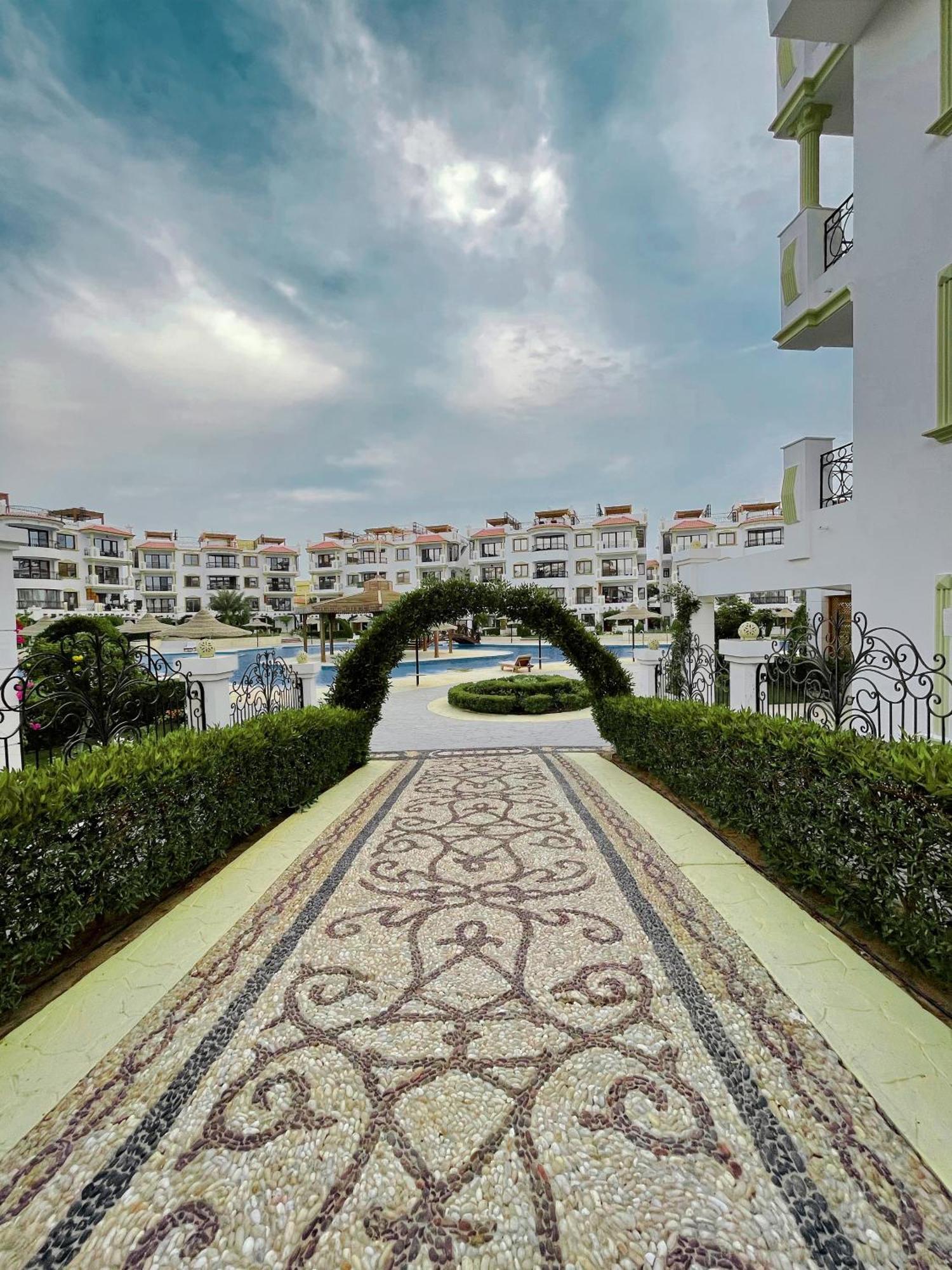 Sharm Hills Aqua Park Resort Экстерьер фото