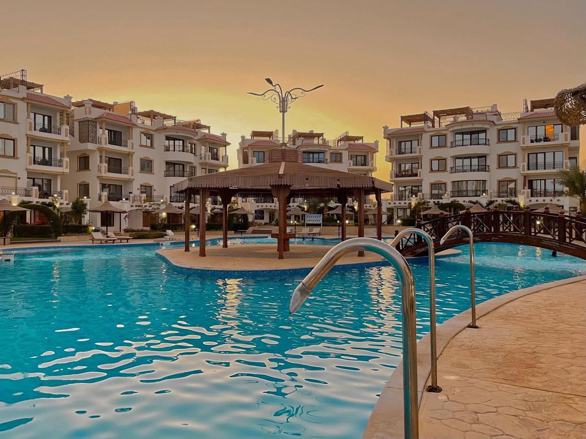 Sharm Hills Aqua Park Resort Экстерьер фото