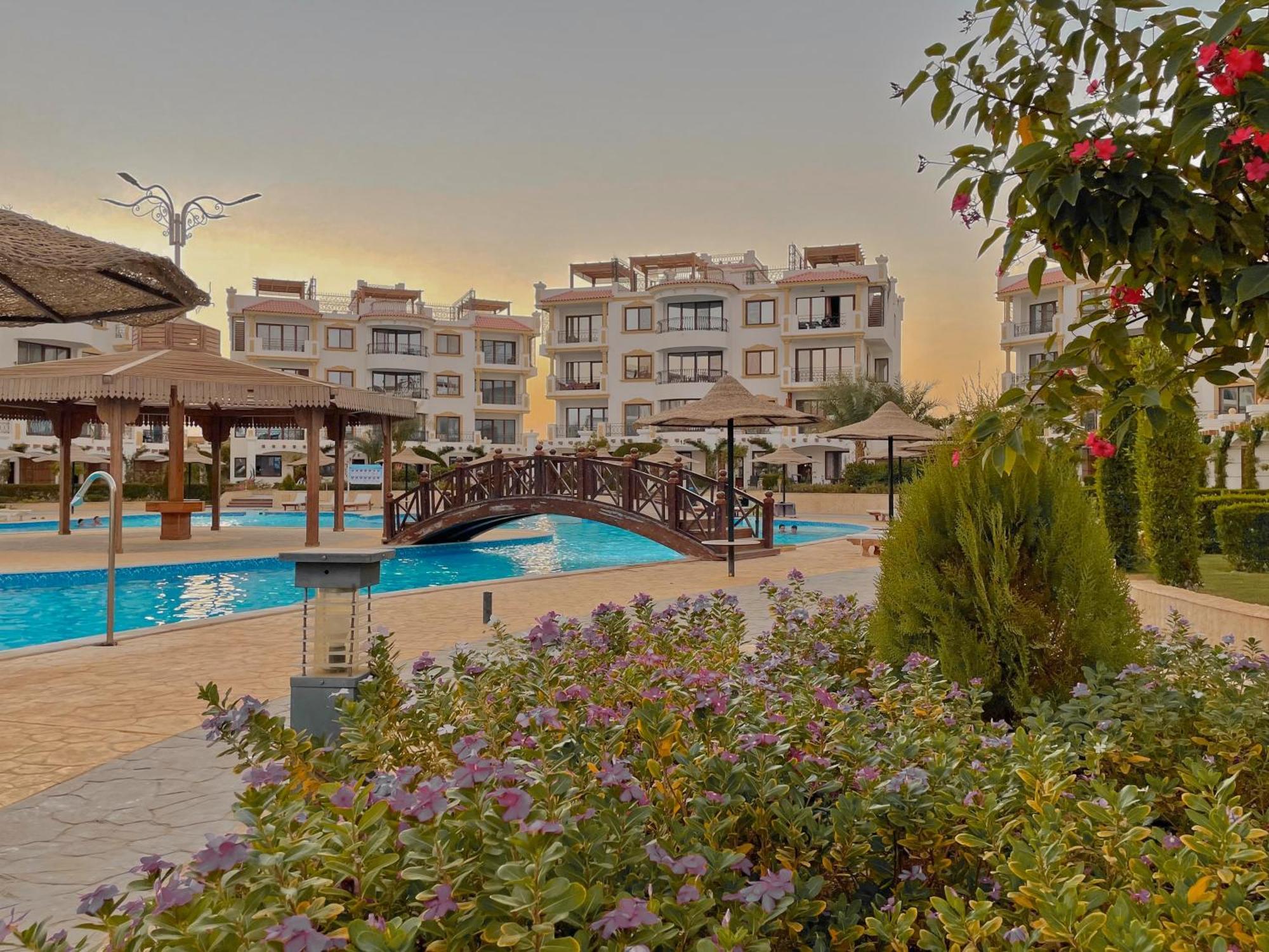 Sharm Hills Aqua Park Resort Экстерьер фото